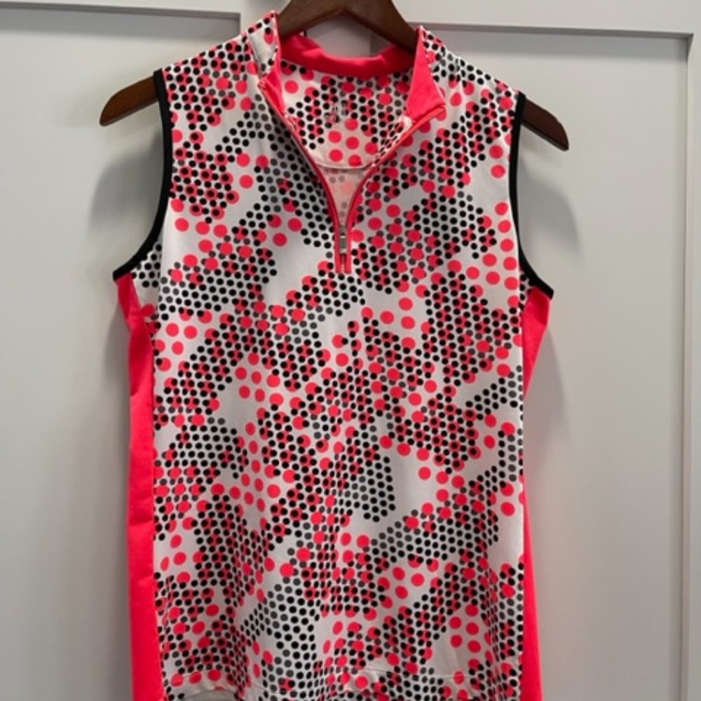 Tail Sleeveless Golf Top